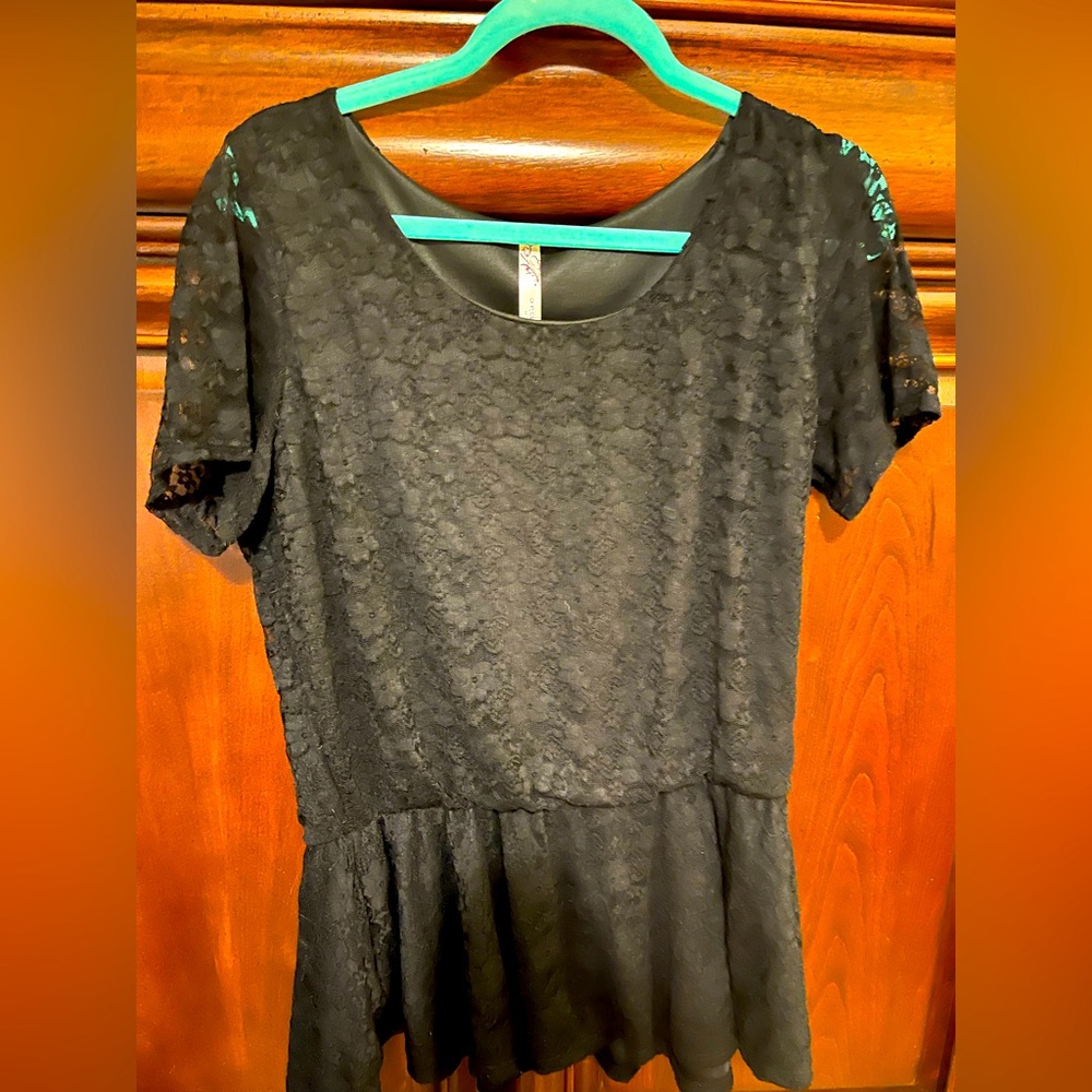 Andrea Missy Black Lace Peplum Top XL